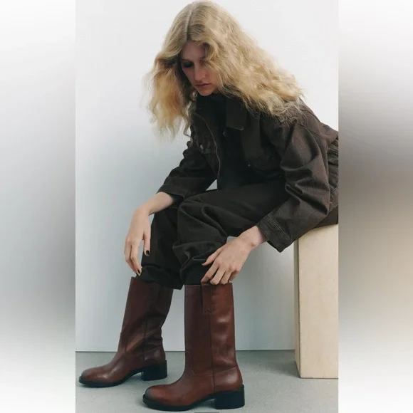 ZARA WIDE SHAFT 100% LEATHER ANKLE BOOTS - Picture 2 of 15